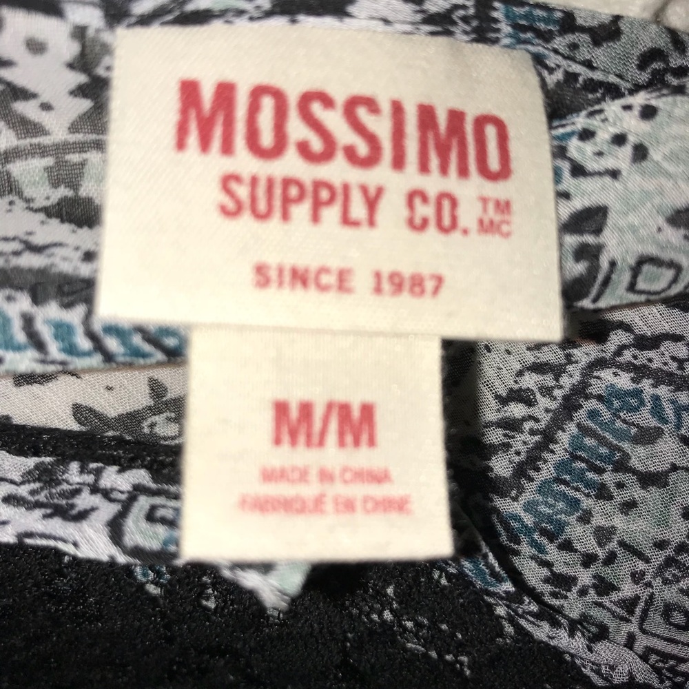 Mossimo m - Picture 2 of 3